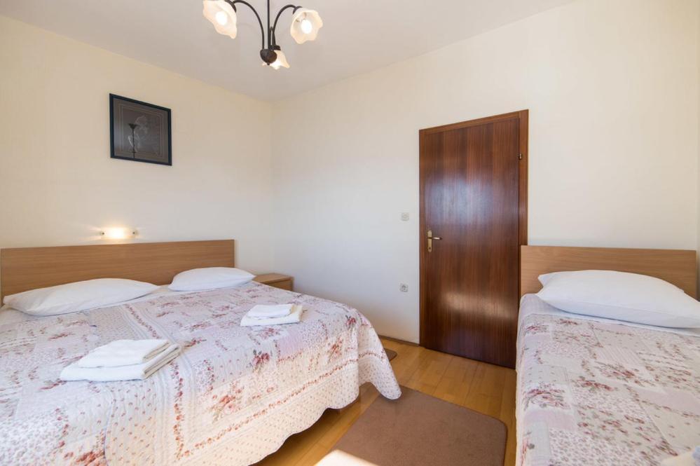 בריסט Apartments Dominko מראה חיצוני תמונה